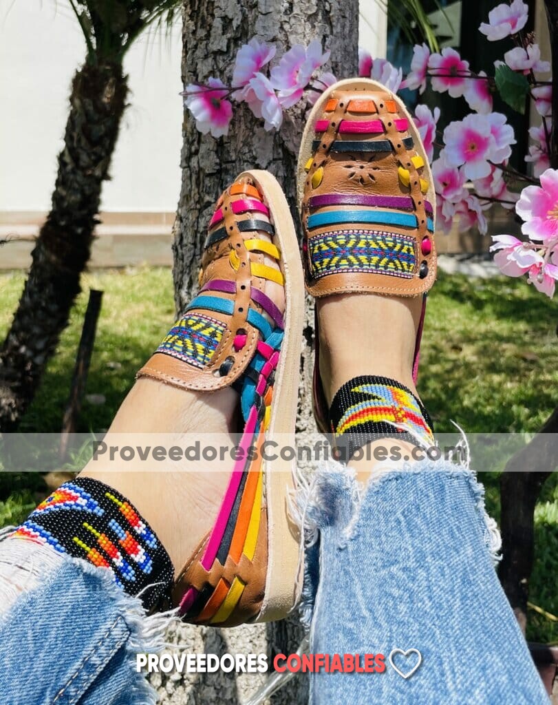 Zj00020 Huaraches Artesanales Color Beige Con Tejido Multicolor De Piso Mujer De Piel Sahuayo Michoacan 2 Jpg