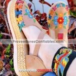 Zj00843 Huaraches Artesanales Color Nuez Bordado De Flores Altura De Suela 3cm Aprox De Piso Mujer Mayoreo Fabricante Calzado Zapatos Proveedor Sandalias Taller Maquilador Scaled Scaled 1 Jpg
